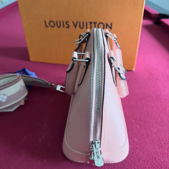 Louis Vuitton Alma BB Epi Shoulder Bag Pink - Picture 5 of 12